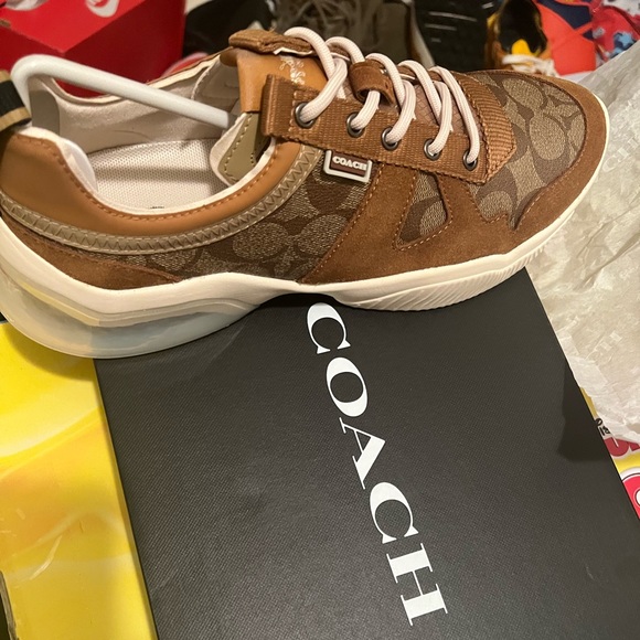 Men coach sneakers size8.5 - Picture 1 of 2